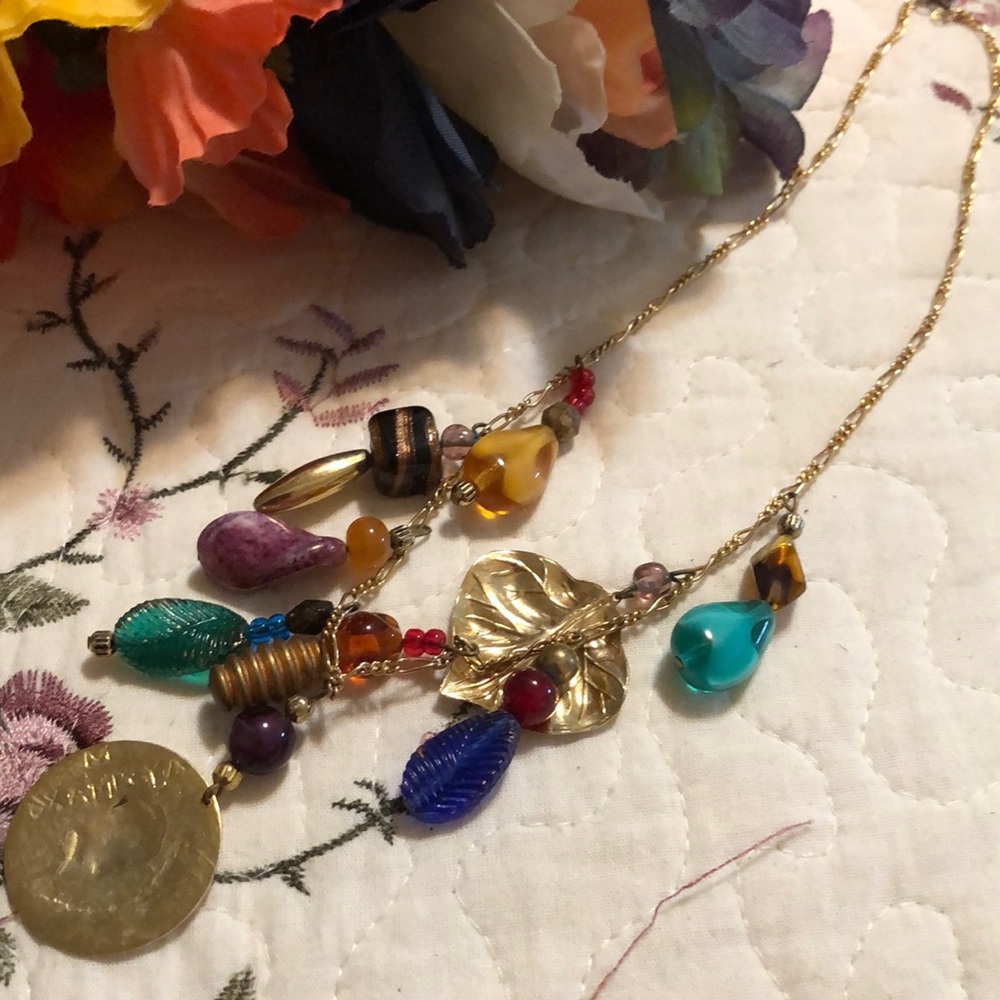 Costume jewelry necklace